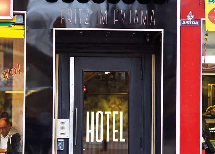 Fritz Im Pyjama Hamburg